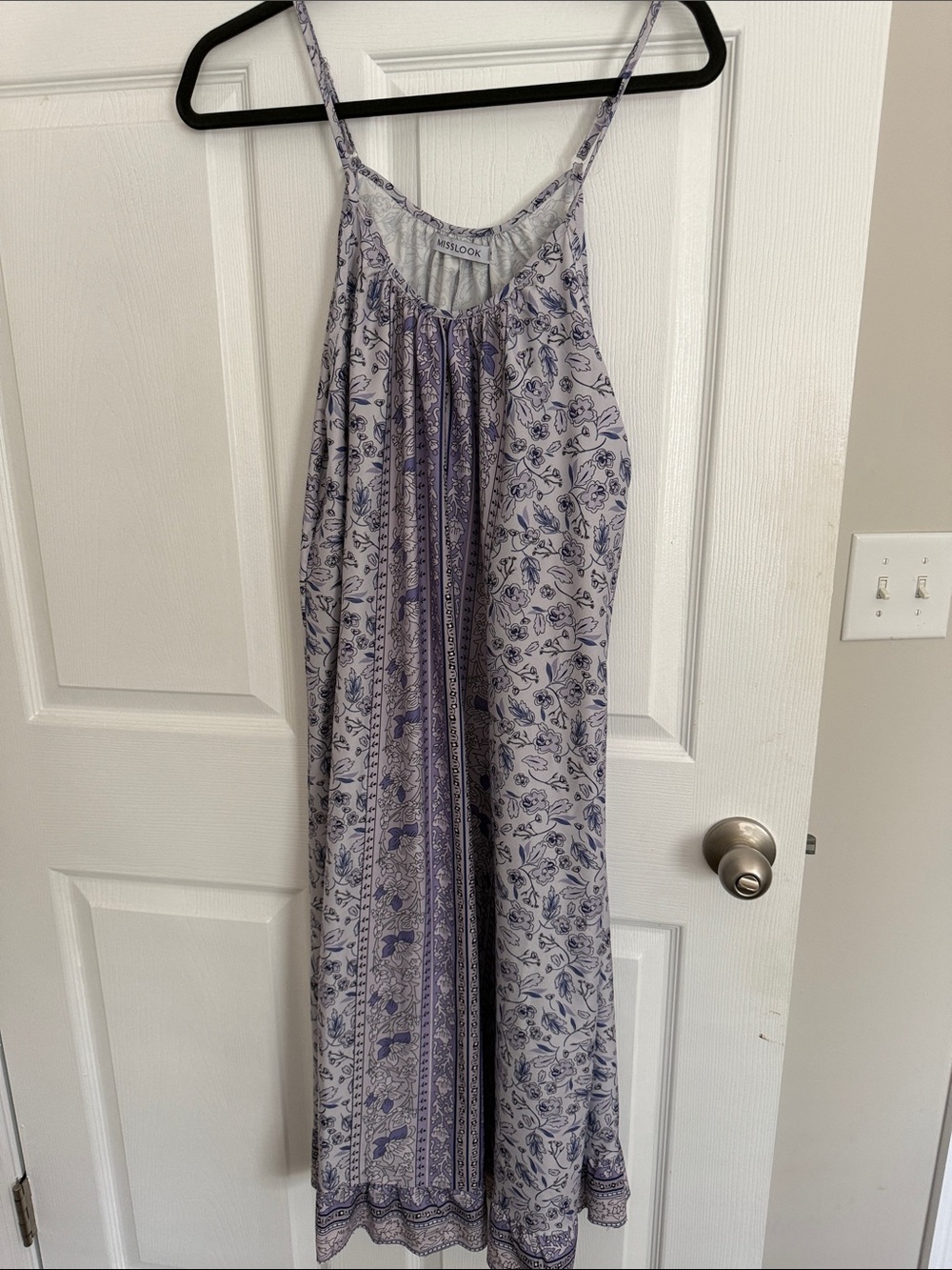 MISSLOOK Lavender and Purple Printed Spaghetti-Strap Maxi Dress
